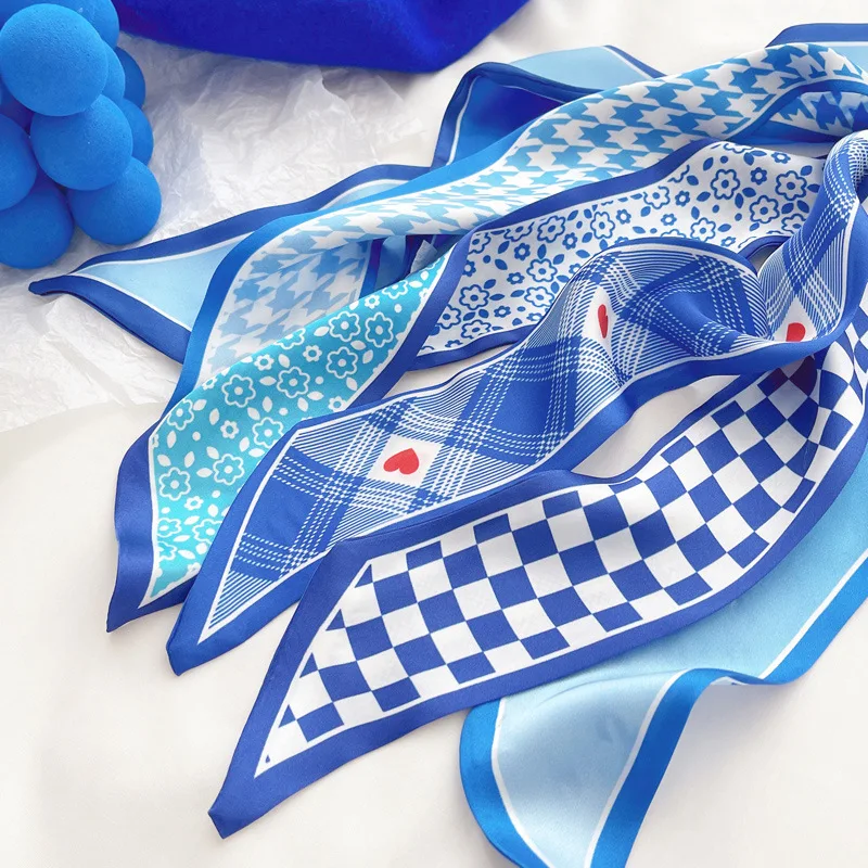 Klein mavi ipek eşarp Kadınlar - Bandana Cotton incelemesi ve fiyatı